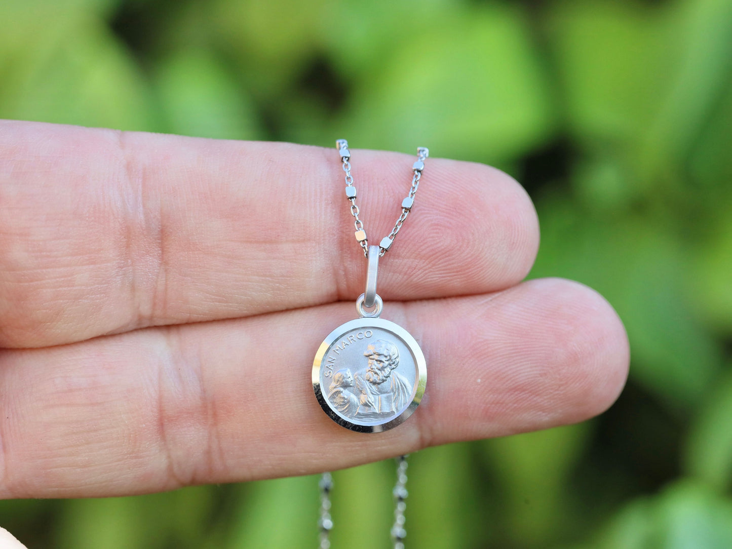 Medalla en miniatura de San Marcos, 13 mm, plata de ley 925, talla diamante