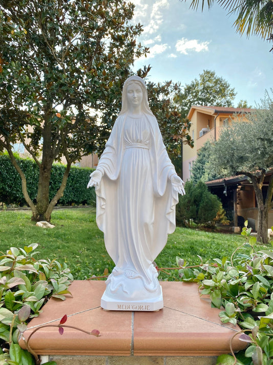 Estatua de polvo de mármol fundido de 20 pulgadas de Nuestra Señora de Gracia, estatua de polvo de mármol de Nuestra Señora de Tihaljina para jardín