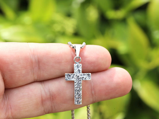 Rugged Men's Silver Cross Pendant (Sterling Silver 925) - Vintage Catholic Style