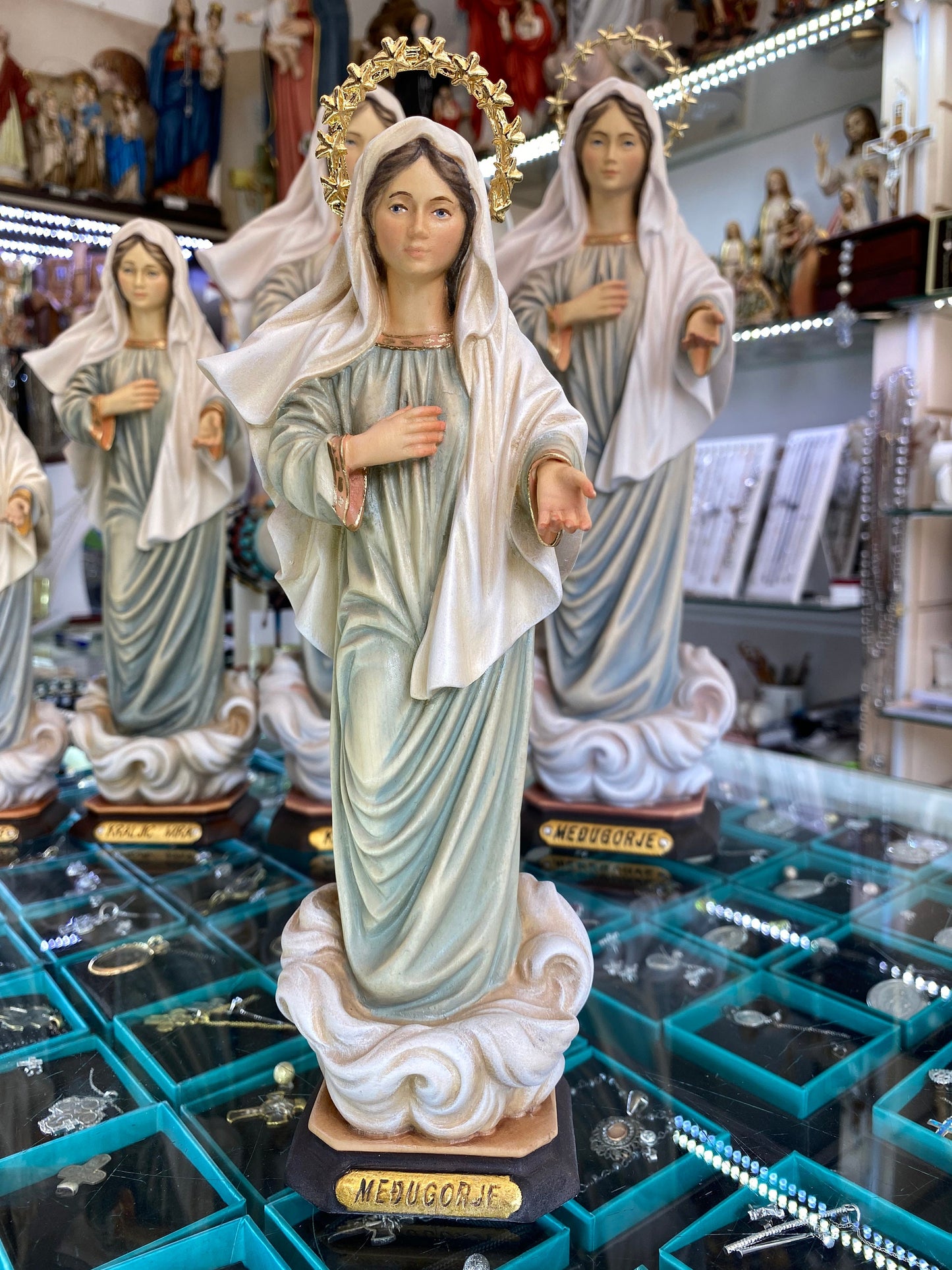 Our Lady of Medjugorje statue, wood statue of Our Lady, Hand made Our Lady Virgin Mary statue, Hand Painted Queen of Peace statue