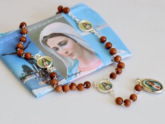 Seven sorrows rosary beads, sorrowful mysteries rosary beads, handmade devotional rosary,Medjugorje wooden rosary with Virgin Mary of sorrow