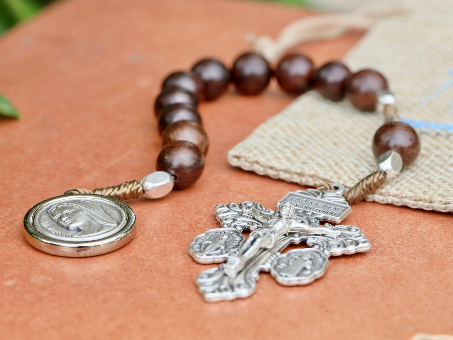 Pardon cross rosary, one decade rosary, pocket Rosary with St Benedict and Miraculous Medal, wooden decade rosary, indulgence cross rosary