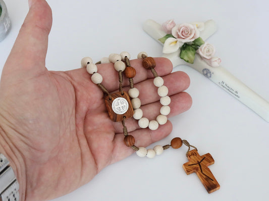 Rosario de madera, cuentas de piedra de 8 mm, cuentas de rosario de San Benito, rosario para hombre, regalo para hombre, rosario de Medjugorje, cuentas de rosario tejidas a mano