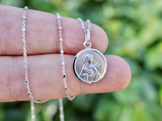 Saint Teresa of little flower ,sterling silver medal,devotional medal of catholic Saint,Saint Teresa of Jesus, St Teresa of Little Flowers