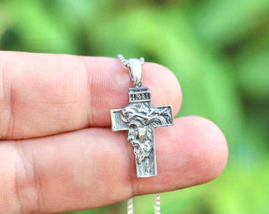 Sterling silver 925 crucifix with Jesus Christ profile face for catholic man or woman, Vintage looking crucifix for adult catholic