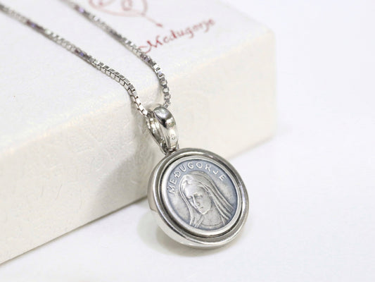 Medjugorje medal, Queen of Peace pendant, Virgin Mary medal, Scapular medal, Sacred Heart with Queen of Peace sterling silver 925 pendant